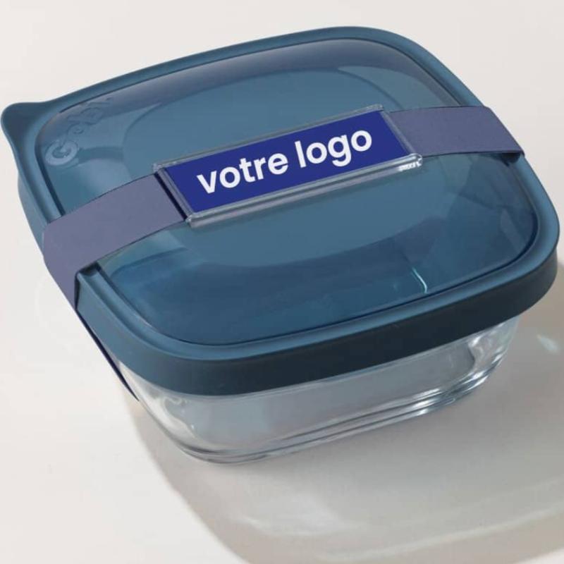 Lunchbox personnalisée garnie avec 4 cadeaux au choix