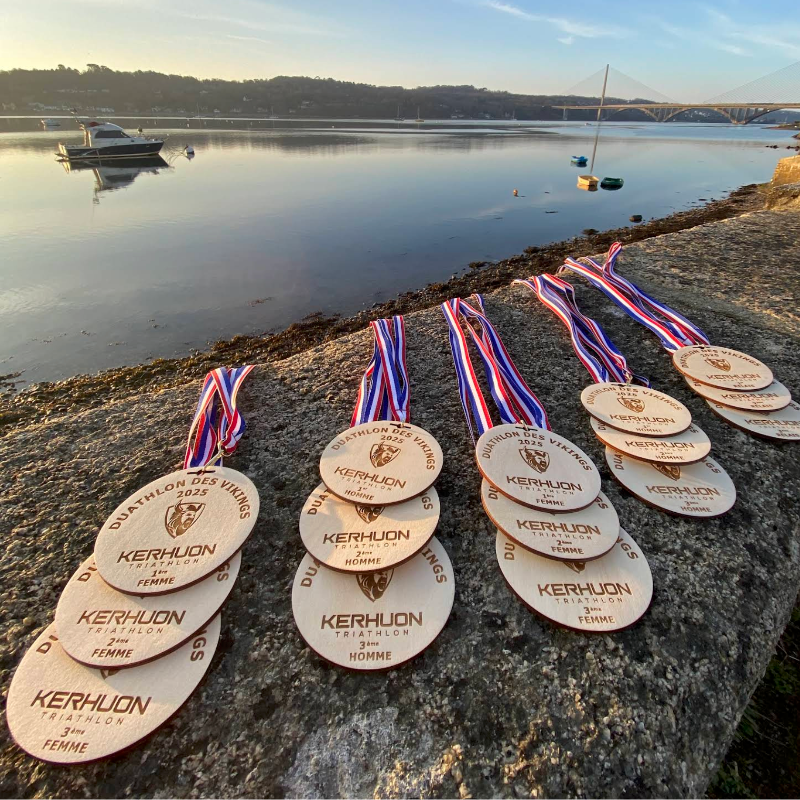 Médaille en bois ronde 8,5 cm personnalisable 🇫🇷