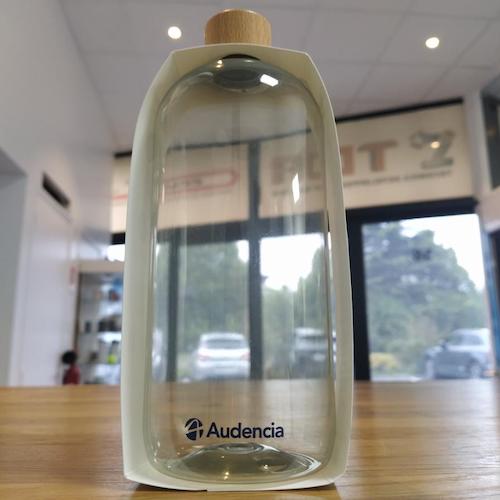 Gourde en plastique recyclé♻️ et bois Bubu translucide