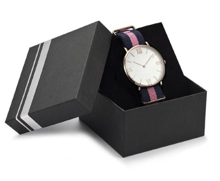 Montre publicitaire en métal personnalisée