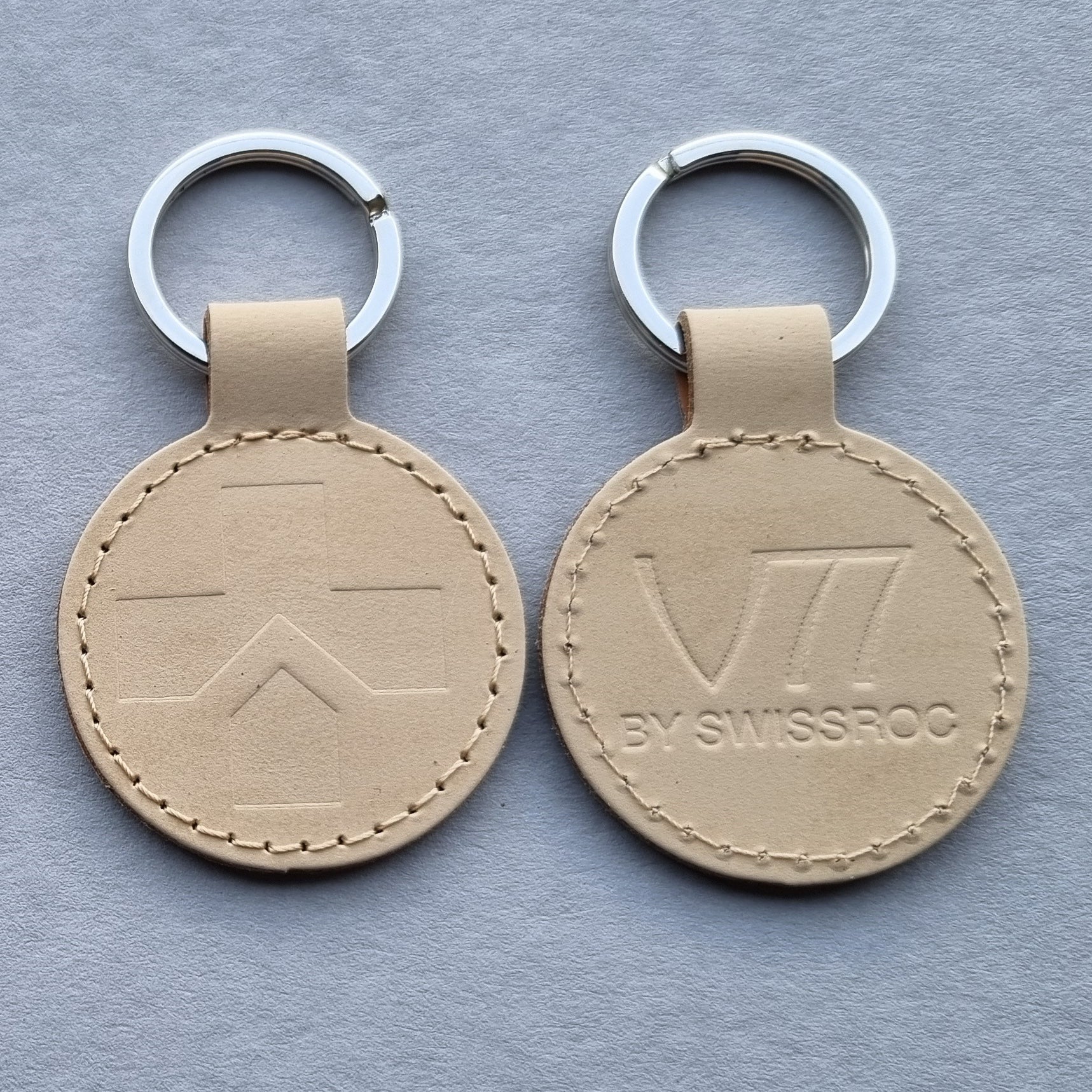 Porte-clés rond en cuir recyclé ♻️ personnalisable fabrication France 🇫🇷- Le Cadeau Français