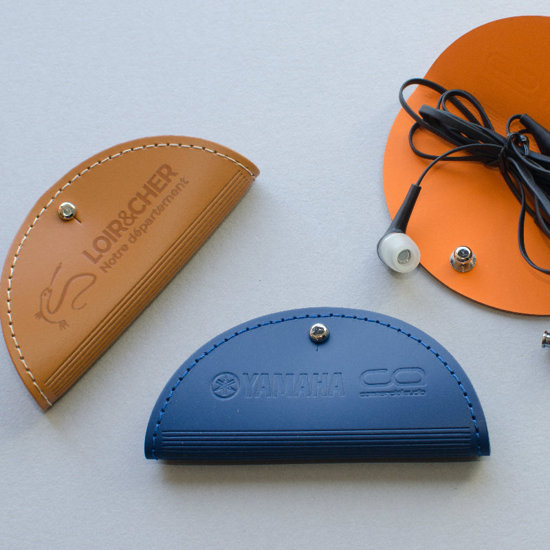 Taco oreillette en cuir recyclé Made in France personnalisable