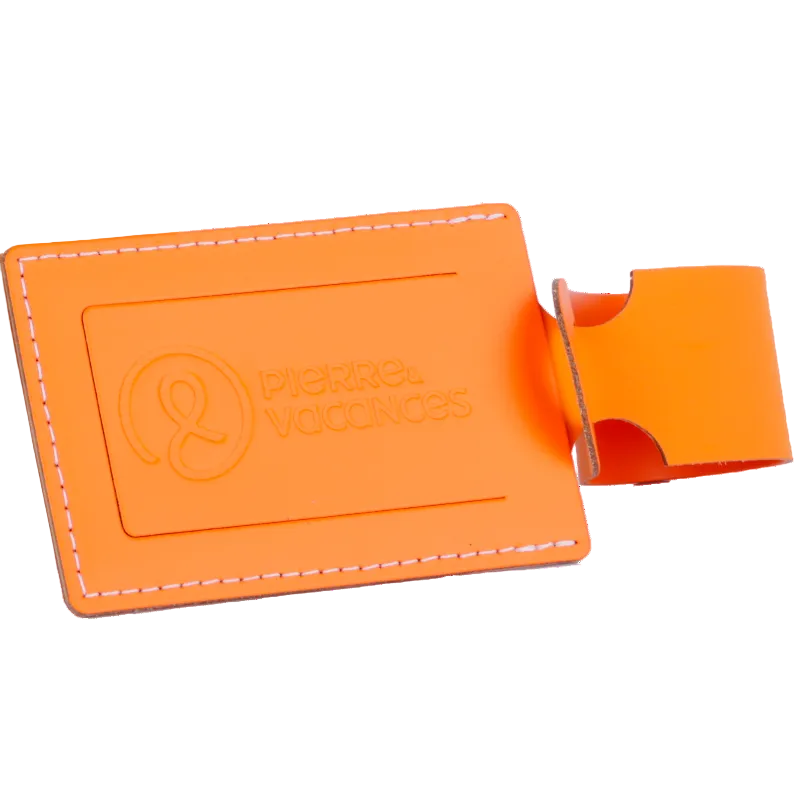 étiquette à bagage en cuir recyclé personnalisée Pierre & Vacances - Le Cadeau Français